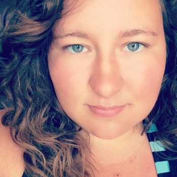 24 jarige Vrouw uit Winsum zoekt man