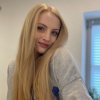 Contact met Sienja, 21 jarige Vrouw uit Noord-Holland