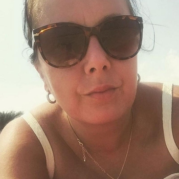 46 jarige Vrouw uit Oudenbosch zoekt man