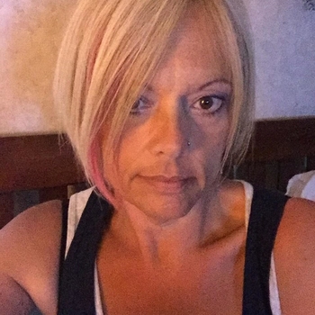 Contact met Leeennhh, 53 jarige Vrouw uit Groningen