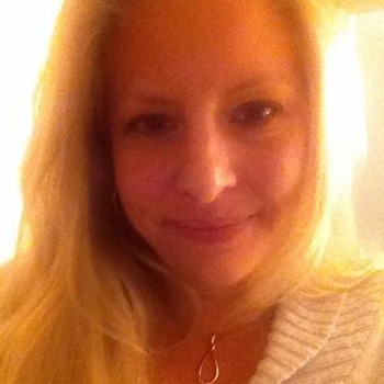 Contact met aimey, 47 jarige Vrouw uit Zuid-Holland